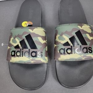 Adidas mens camouflage slip on slippers size 18 nwt